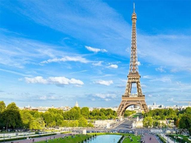 Tháp Eiffel ở đâu? Những bí mật ít người biết về tháp Eiffel